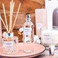 Charger l'image dans la visionneuse de la galerie, Set bougie , diffuseur et parfum d'intérieur fleur de coton bianochy
